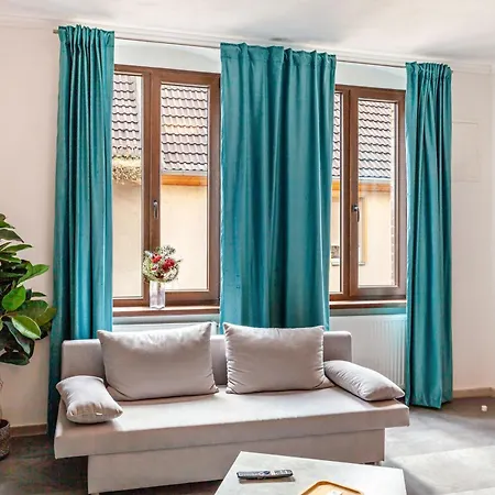 Am Markt Apartment Alsleben